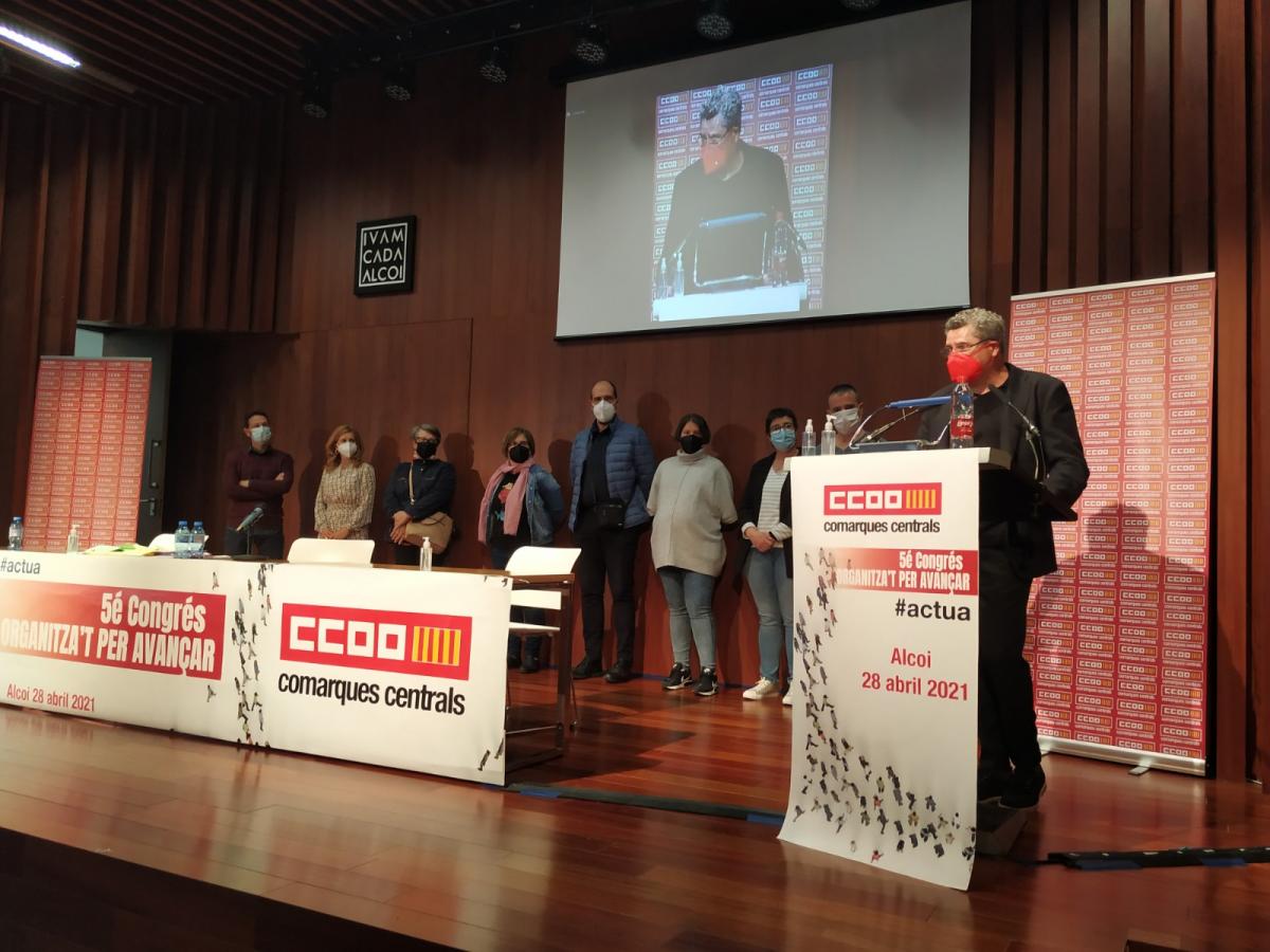 Ral Alcocel, amb la nova Comissi Executiva de CCOO Comarques Centrals.